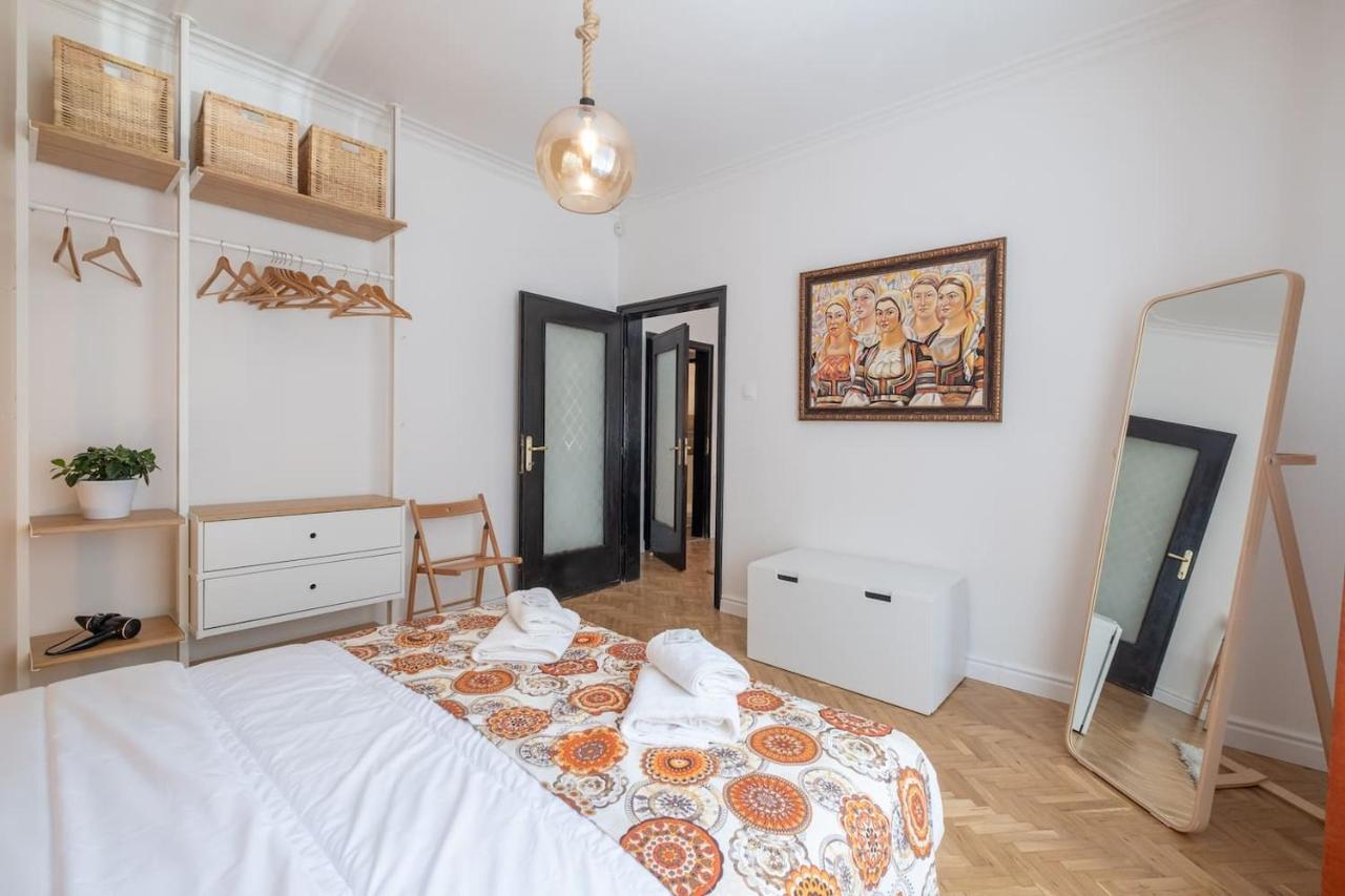 Sophisticated Gem With Private Parking Appartement Sofia Buitenkant foto