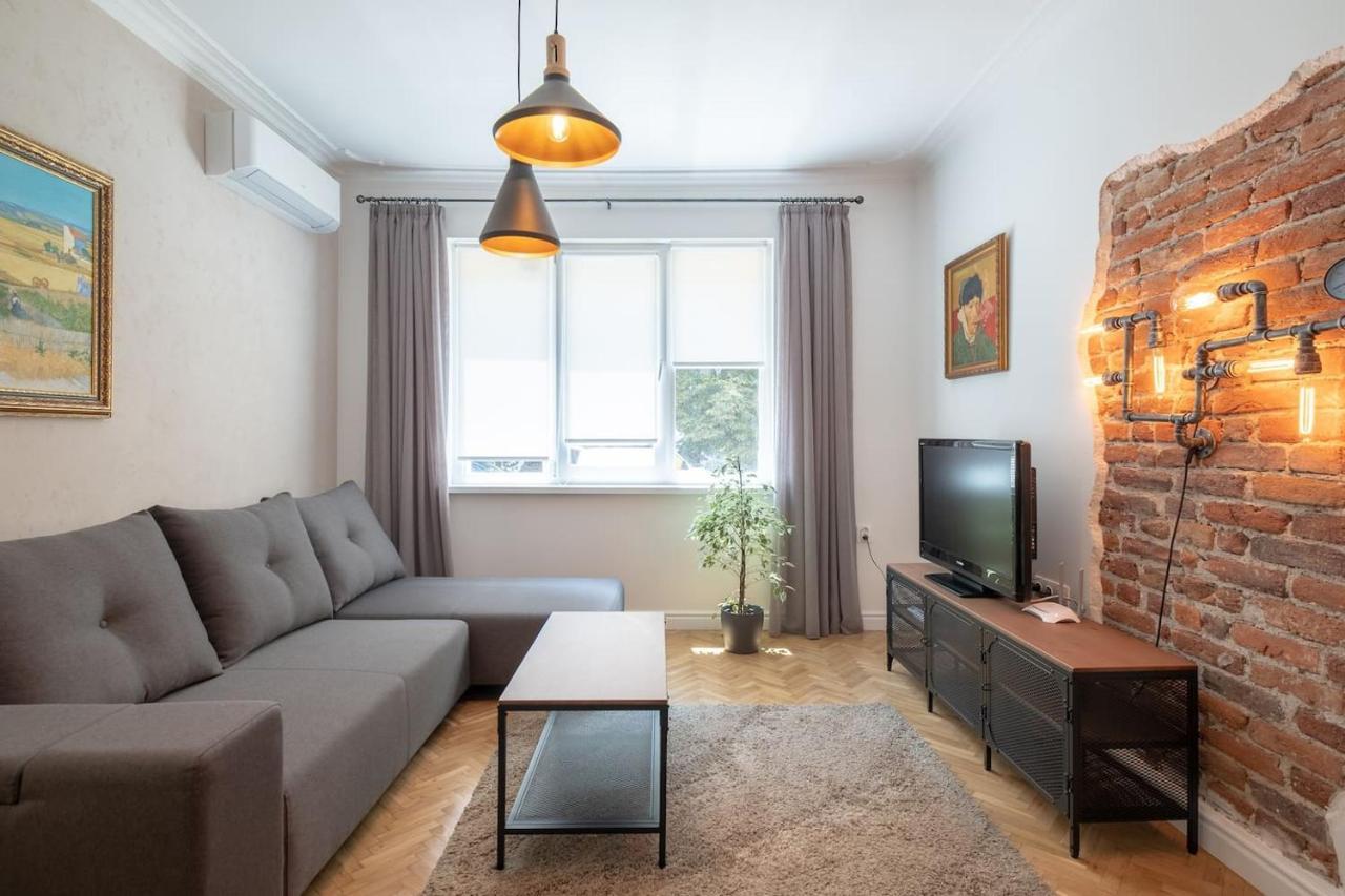 Sophisticated Gem With Private Parking Appartement Sofia Buitenkant foto